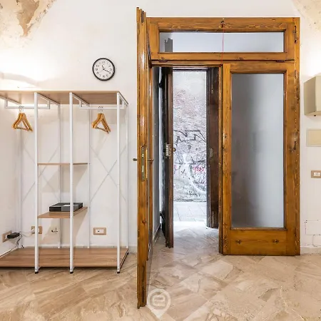 Loy House Appartamento *